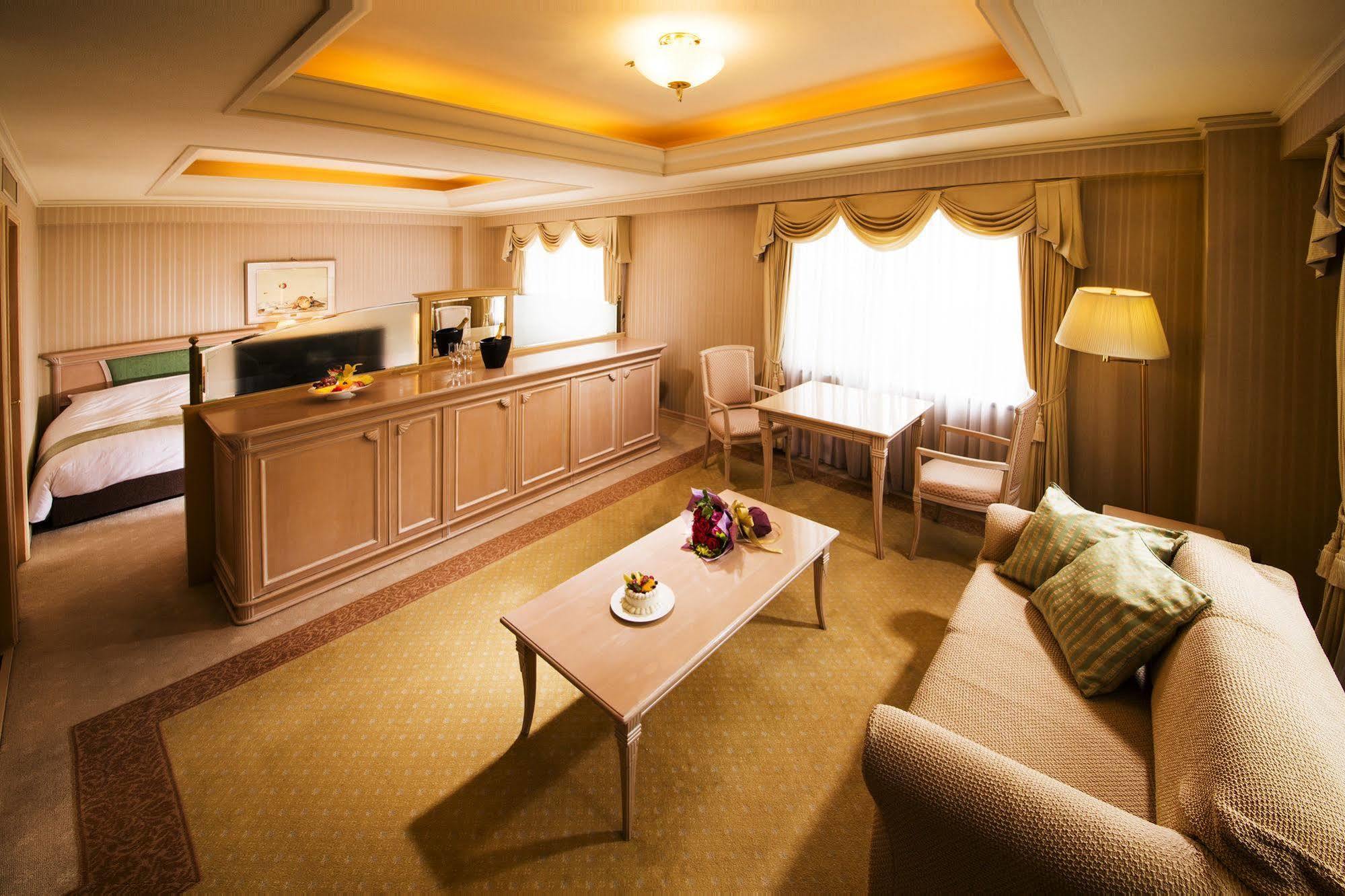 Rokkosan Hotel Kobe Zewnętrze zdjęcie